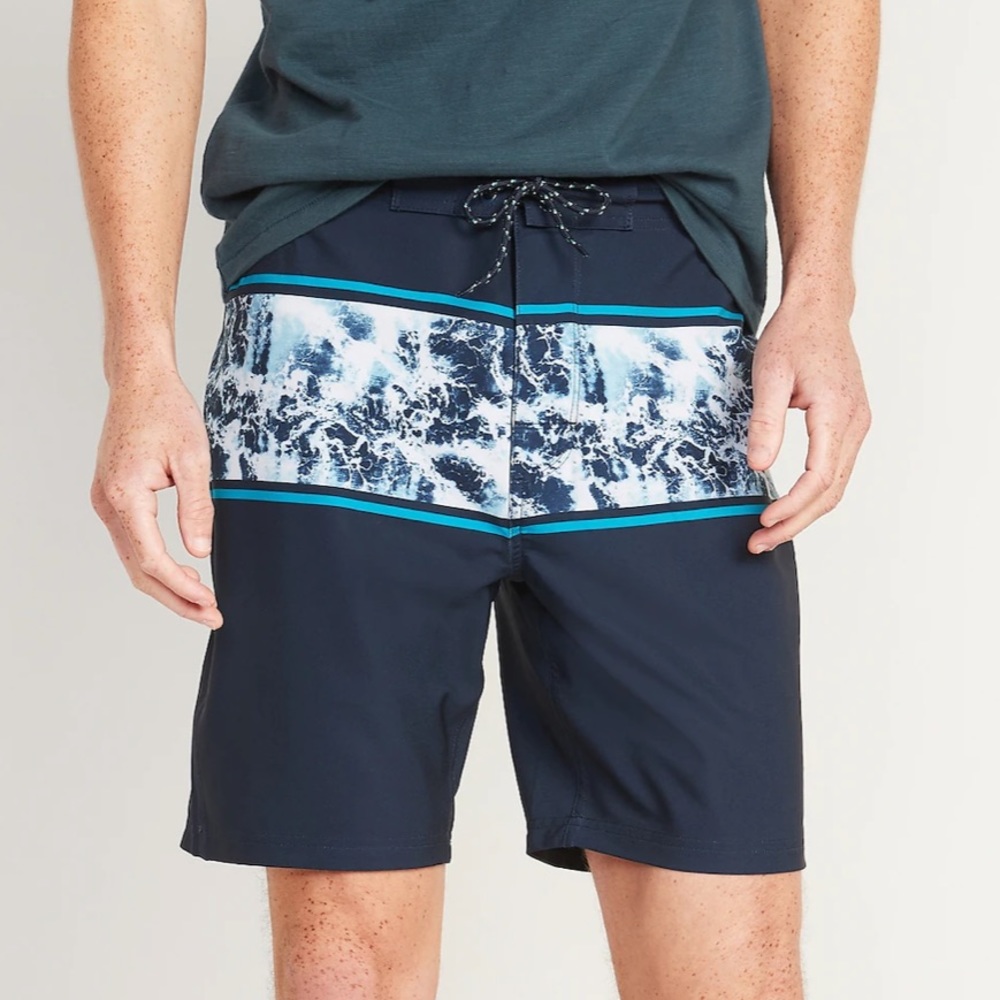 OLD NAVY Color-Blocked Built-In‎ Flex Board Shorts 8-inch inseam